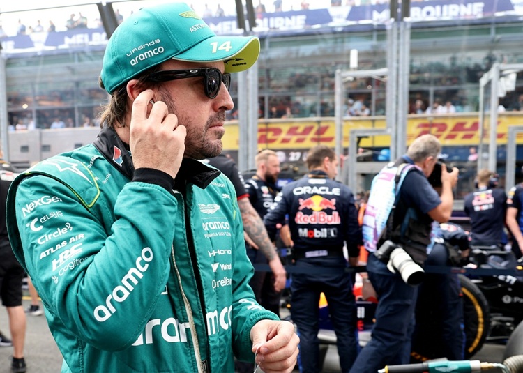 L’état physique de Fernando Alonso inquiète, des médecins recommandent une retraite anticipée pour le double champion du monde