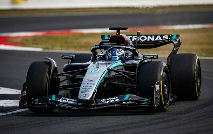 Essais Libres 1 – Grand Prix de Chine 2026 : Russell place Mercedes en tête à Shanghai