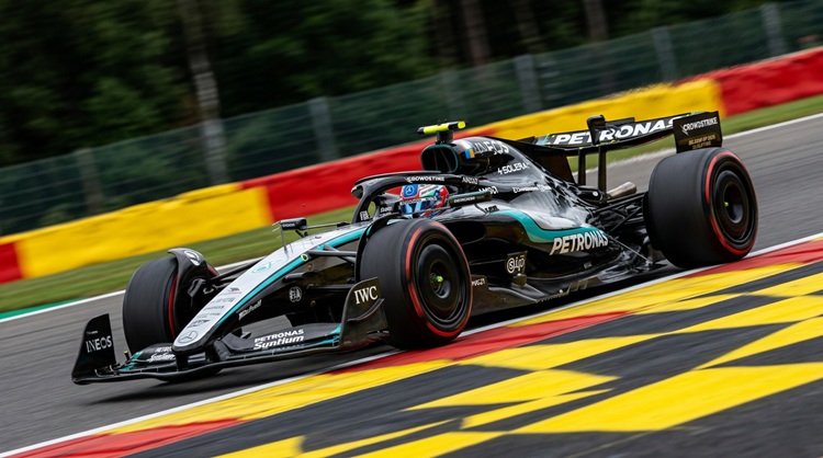 Grand Prix de Belgique 2026 : Antonelli décroche la pole devant Verstappen