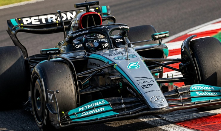 Essais Libres 1 – Grand Prix du Japon 2026 : Russell place Mercedes en tête à Suzuka
