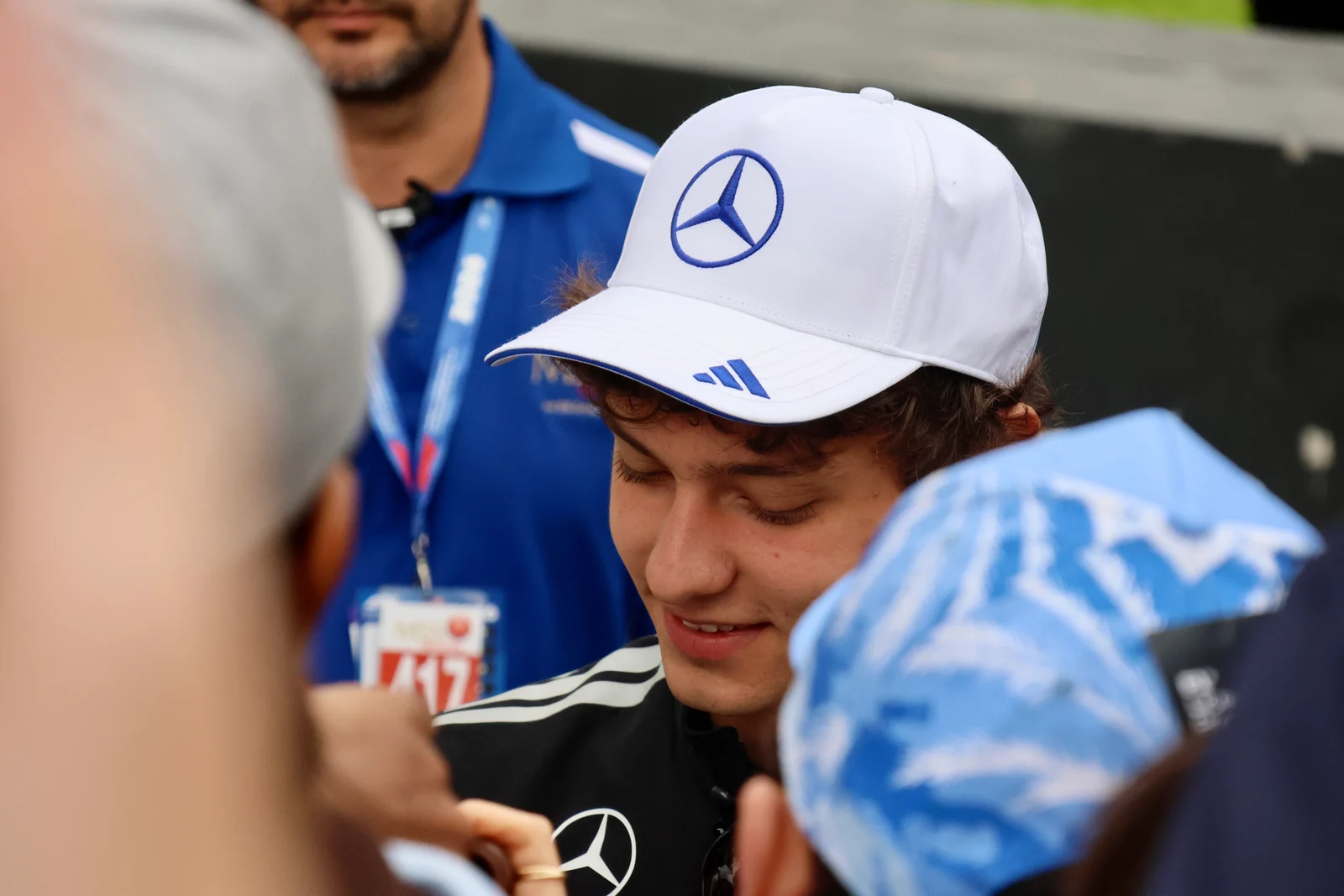 Antonelli et Bottas au repos avant les essais de Mexico